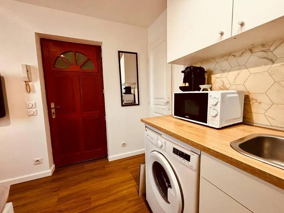 Mini - Tout Petit Mais Cozy ! Brignoles France